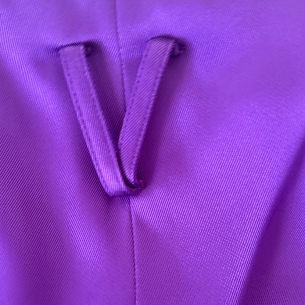 💟 RARE • Versace • Violet Skirt with Gold Medusa Buckle 💟 - Picture 9 of 10